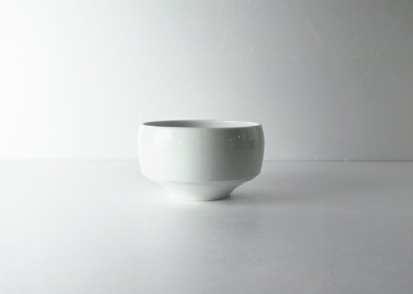 Photo2: Hasami Porcelain Japanese matcha bowl Shironeri white