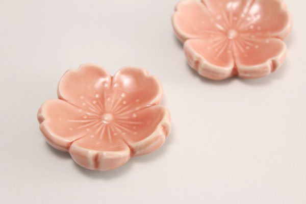 Photo1: Japanese chopstick rest Cherry blossoms shape by kiyomizu ware (Set of 2)