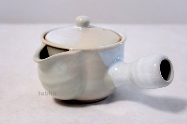 Photo1: Hagi yaki ware Japanese tea pot Botan kyusu with stainless tea strainer 340ml