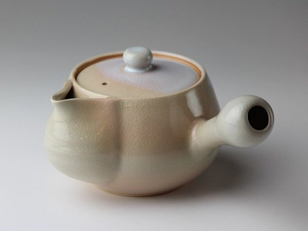 Photo1: Hagi yaki ware Japanese tea pot Hime mar kyusu with stainless tea strainer 370ml