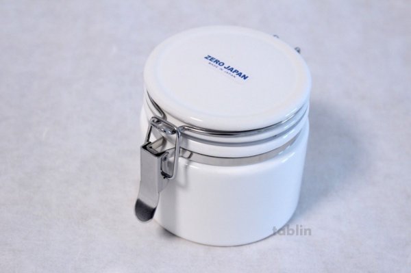 Photo4: Tea Caddy Japanese tea container ZERO JAPAN ceramics 50g white