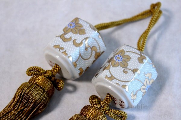 Photo1: Weight for Japanese hanging scroll FUCHIN stone Kutani porcelain Hakuchibu tesse