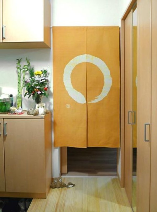 Photo2: Kyoto Noren SB Japanese batik door curtain En Enso Circle mustard 85cm x 150cm