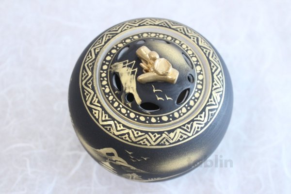 Photo5: Kutani yaki ware Japanese incense burner Damashin sansui H 11.5cm