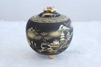 Kutani yaki ware Japanese incense burner Damashin sansui H 11.5cm