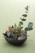 Photo2: Shigaraki pottery Japanese vase flower arrangement Ikebana tsukubai kamon H7cm (2)