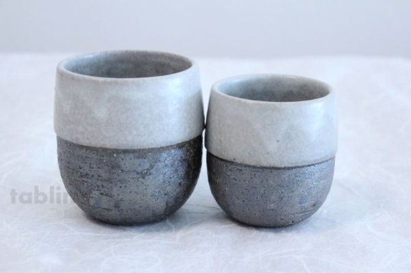 Photo1: Shigaraki pottery Japanese tea cups kamahen hai monotone yunomi set of 2