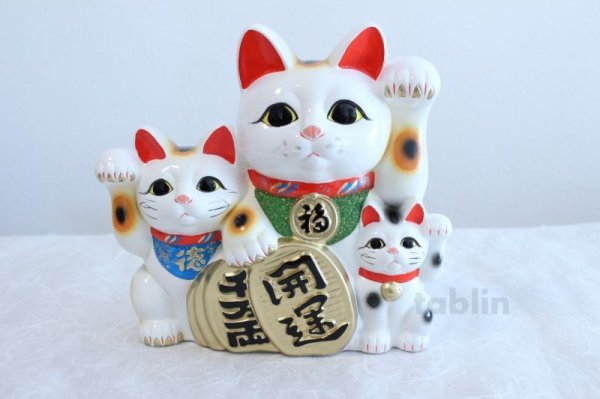 Photo1: Japanese Lucky Cat Tokoname yaki ware Porcelain Maneki Neko three 10.2 inch