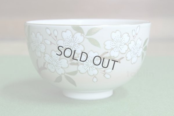 Photo1: Kiyomizu Kyoto porcelain Japanese matcha tea bowl chawan ninsei cherry blossom