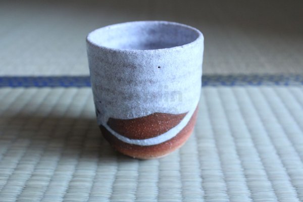 Photo2: Shigaraki pottery Japanese tea cups tansetsu white glaze yunomi set of 2