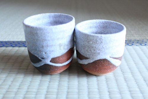 Other Images3: Shigaraki pottery Japanese tea cups tansetsu white glaze yunomi set of 2