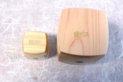 Other Images2: Takumi Kaku Japanese wooden Sake bottle & cups hinoki cypress set of 6 Gift