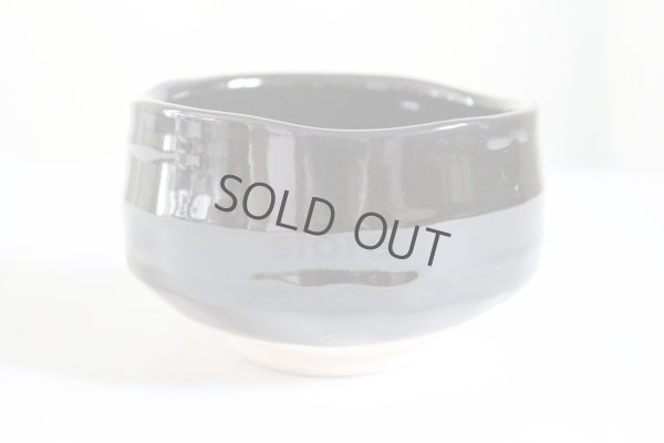 Photo5: Mino yaki ware Japanese tea bowl Kuro oribe shiro kibo chawan Matcha Green Tea