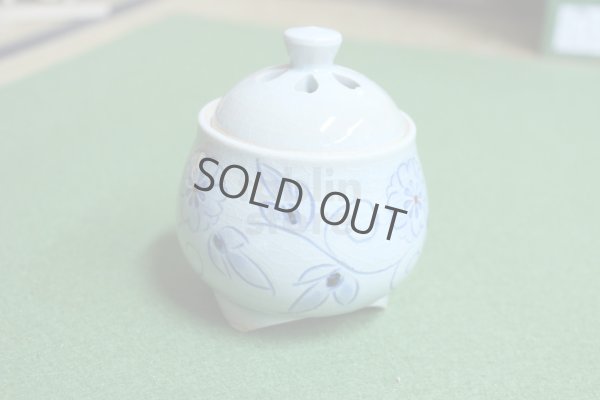 Photo3: Kiyomizu porcelain Japanese incense burner Minoru Ando karakusa seiji koro H9cm