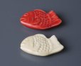 Photo2: Hasami Porcelain Japanese chopsticks & rest medetai porgy shape Gift set (2)