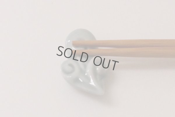 Photo4: Arita Japanese Chopsticks rest kachoufugetsu set of 4 