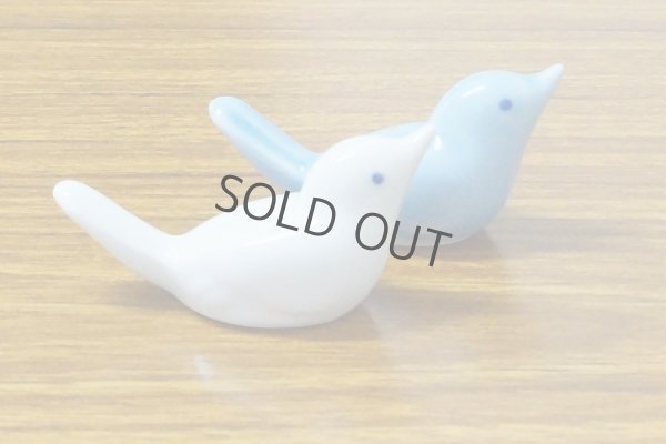 Photo7: Arita Japanese Chopsticks rest blue bird set of 2