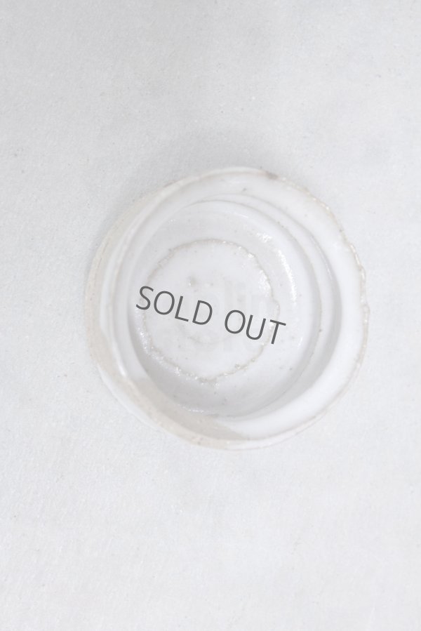 Photo4: Bizen ware pottery Sake guinomi tumbler Bar Mug white wa Tomoyuki Oiwa 60ml