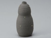 Shigaraki Japanese pottery Vase small hisagokisuidama  H 14.5cm 