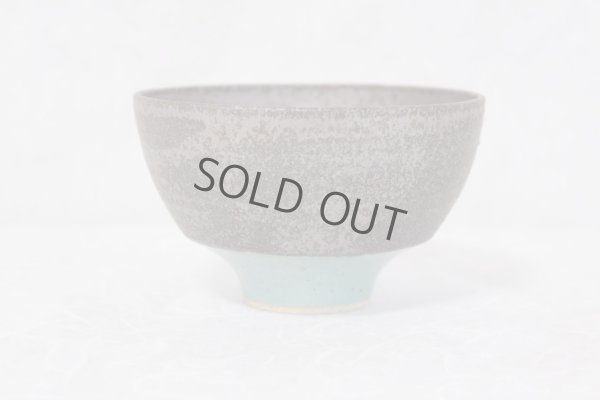 Photo8: Kiyomizu porcelain Japanese matcha tea bowl chawan Daisuke light green