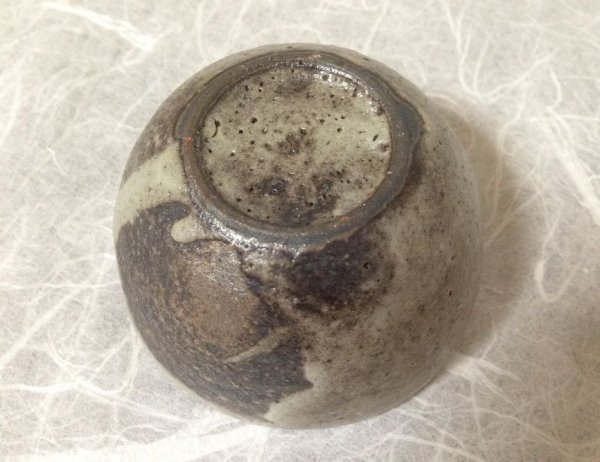 Photo13: Shigaraki pottery Japanese Sake bottle & cup set glaze kawari