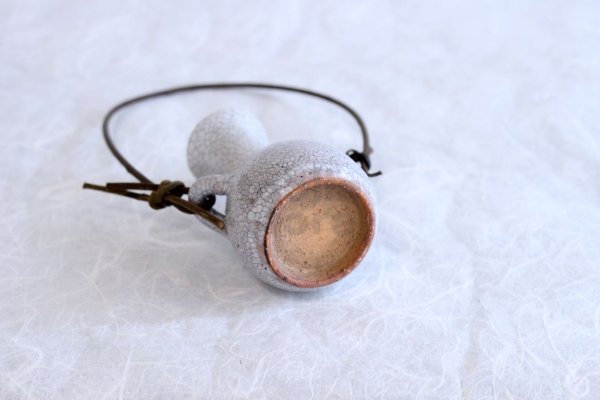 Photo5: Shigaraki Japanese pottery Vase small kannyutsuru  H 10cm 