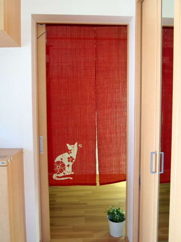 Photo2: Kyoto Noren SB Japanese batik door curtain cat red 100% linen 88 x 150cm