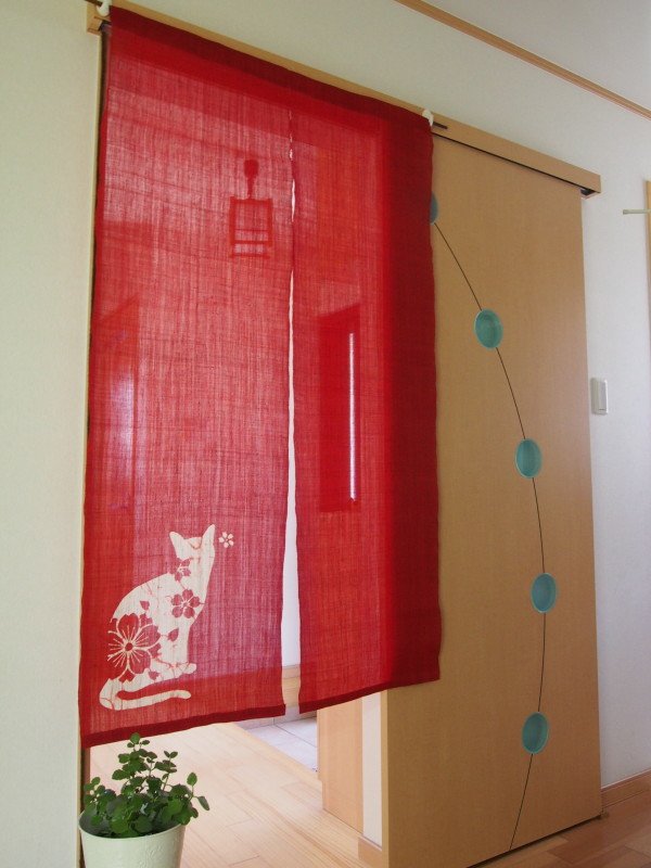 Photo1: Kyoto Noren SB Japanese batik door curtain cat red 100% linen 88 x 150cm