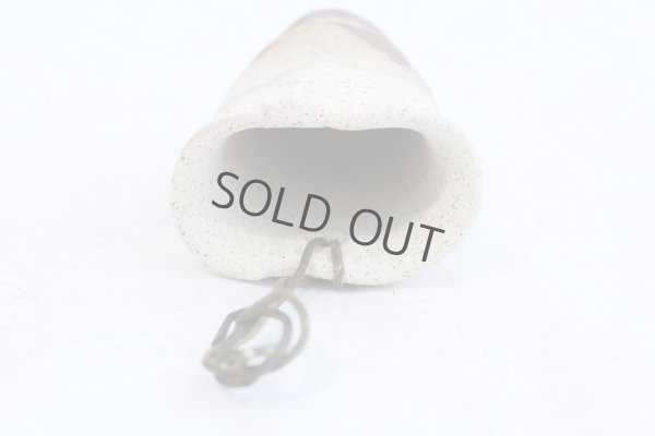 Photo5: Shigaraki pottery Japanese wall-hanging vase koge hada  H12.5cm