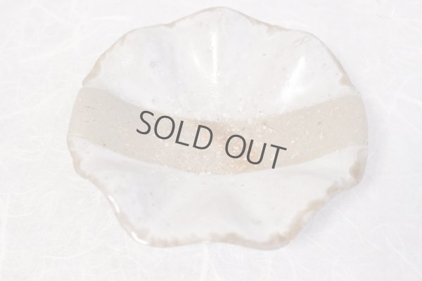 Photo9: Bizen ware pottery bowl white glaze hana hidasuki Tomoyuki Oiwa