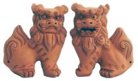 shiisa lion-shaped roof ornament of Okinawa unglazed H 6.5cm set of 2　