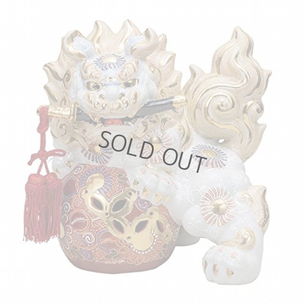 Photo1: Japanese Leo Shishi Dragon Lion dog Kutani Porcelain tsurugi sword white H31cm