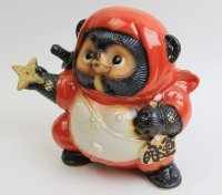 Shigaraki pottery Japanese Tanuki Cute Raccoon Dog red Ninja shuriken H 17.5 cm