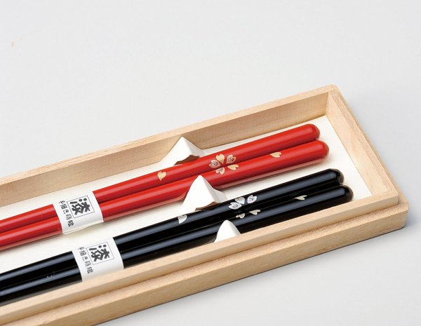Photo1: Echizen Japanese lacquer wooden chopsticks Sakura Cherry Blossoms Gift Box set