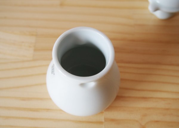 Photo3: Hasami Porcelain Japanese soy sauce bottle white hakuji torso 160ml