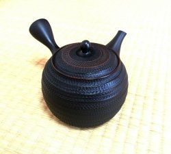 Tokoname ware Japanese tea pot kyusu ceramic strainer sendan Gyokko 470ml