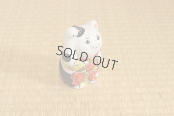 Photo6: Maneki Neko Japanese Lucky Cat Kutani Porcelain flower iroe H11.5cm