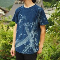Natural and Hand dyes Mitsuru unisexed T-shirt made in Japan Namishibuki navy-blue