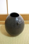 Photo8: Shigaraki Japanese pottery Vase tsuchi mimitsukiyohen H 19.5cm