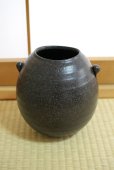 Photo7: Shigaraki Japanese pottery Vase tsuchi mimitsukiyohen H 19.5cm (7)