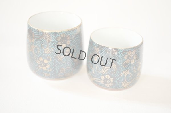 Photo3: Kutani porcelain Futatuki Yunomi kai blue gold aotibu Japanese tea cup (set of 2)