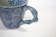 Photo5: Arita porcelain Japanese tea mug cup Karakusa blue 350ml