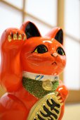 Photo1: Japanese Lucky Cat Tokoname ware YT Porcelain Maneki Neko koban right red H19cm (1)