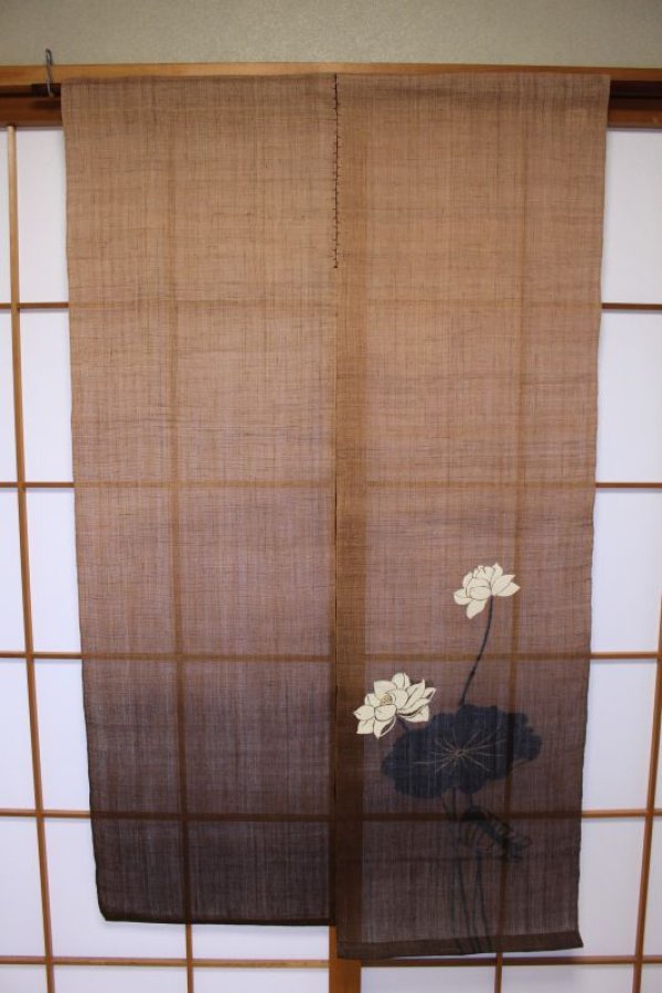 Photo4: Noren Mitsuru Japanese linen door curtain Kakishibu hasu lotus 88 x 150cm