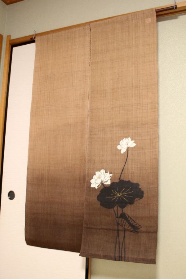 Photo3: Noren Mitsuru Japanese linen door curtain Kakishibu hasu lotus 88 x 150cm