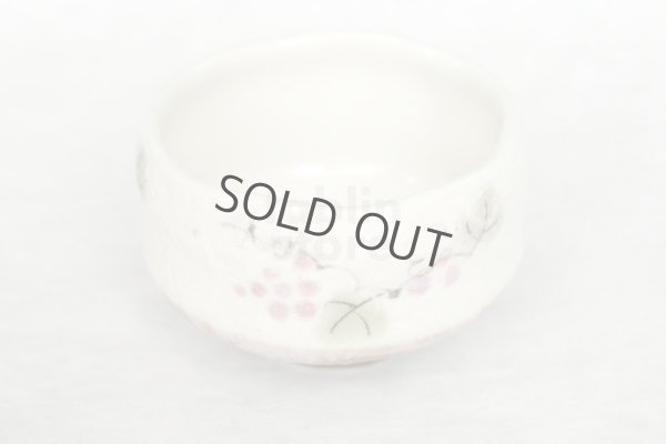 Photo8: Mino ware Japanese pottery tea ceremony bowl Matcha chawan Grapes leaf noten