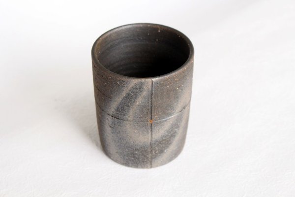 Photo11: Shigaraki wabe Japanese pottery tea cups cross 250ml set of 2