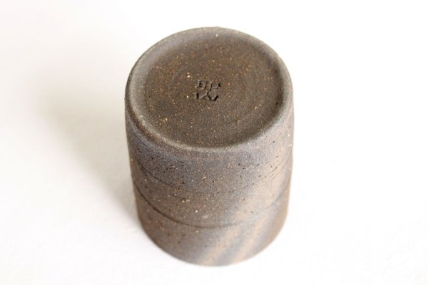 Photo10: Shigaraki wabe Japanese pottery tea cups cross 250ml set of 2