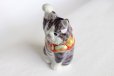 Photo2: Japanese Lucky Cat Kutani Porcelain Maneki Neko yon shiyusai H 14cm  (2)