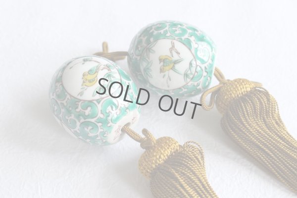 Photo3: Weight for Japanese hanging scroll FUCHIN stone Kutani porcelain kacho karakusa